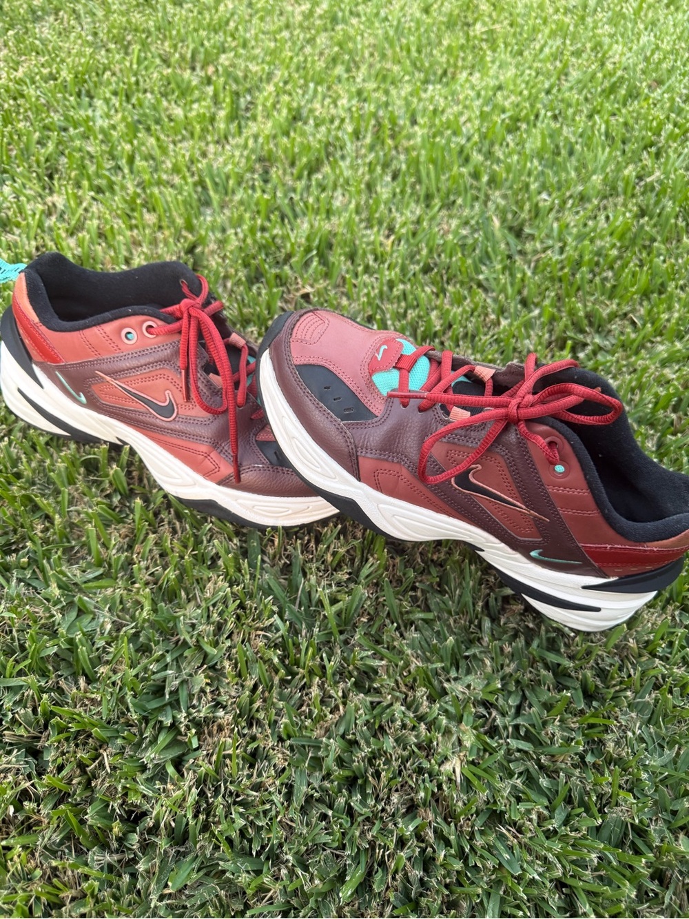 Nike Women’s Red and Teal Athletic Sneakers